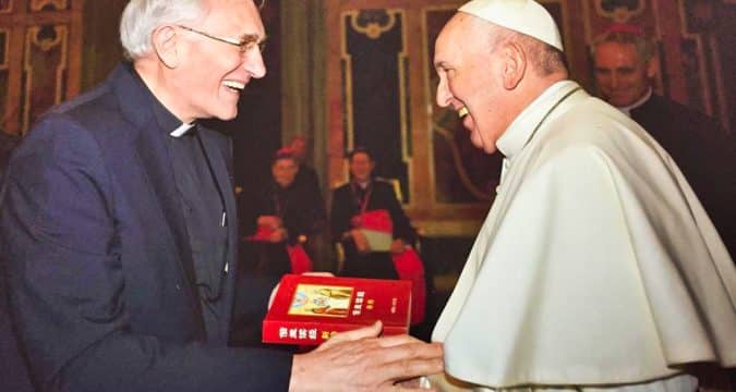 Run to announce the living Word pope tells Bible congress