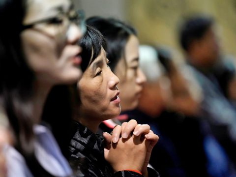 China’s Christians honour ancestors at Easter