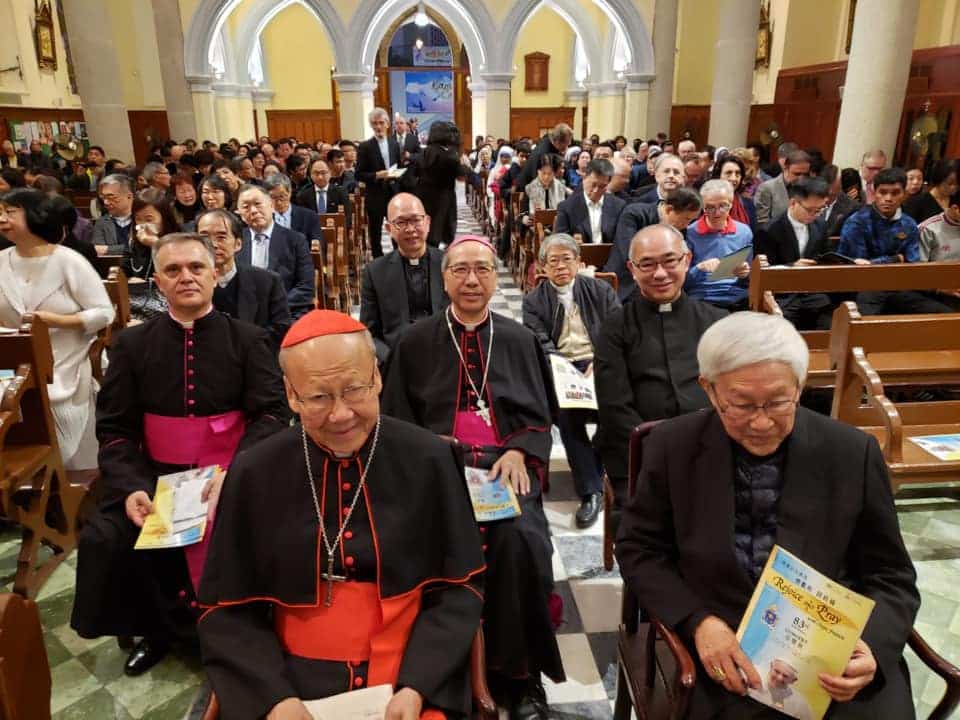 Front row, left to right: John Cardinal Tong Hong, apostolic administrator of the Diocese of Hong Kong, and Jospeph Cardinal Zen, retired bishop of Hong Kong.
Second row, left to right, Monsignor Javier Herrera Corona, head of the Holy See Study Mission, Bishop Joseph Ha chi-shing, auxiliary bishop of Hong Kong, and Father Dominic Chan Chi-ming, cathedral parish priest.
Third row: Father Benedict Lam Cho-ming, vicar general; Father Peter Choy Wai-man, vicar general; and Father Lawrence Lee Len, diocesan chancellor.
