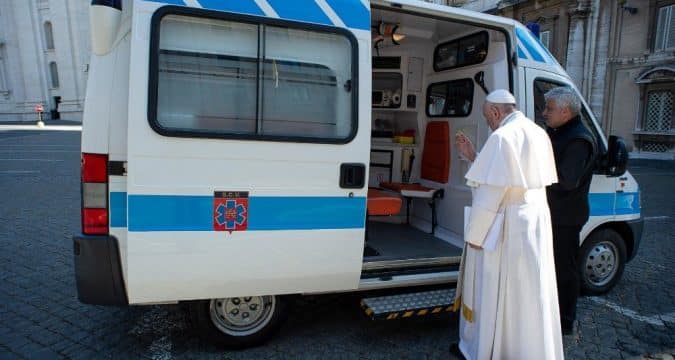 Vatican ambulance to serve the poor