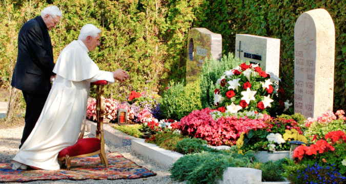 Brother of Pope Benedict dies at 96