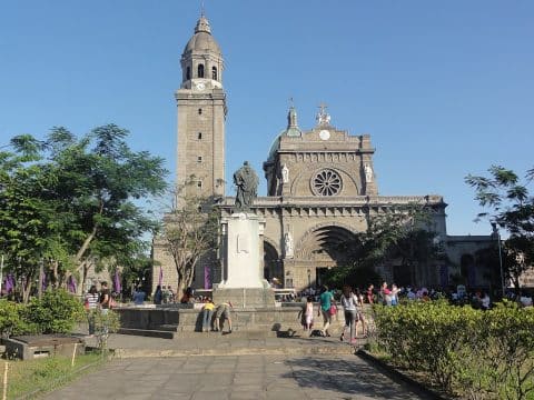 Manila Cathedral reopens after Covid-19 closure