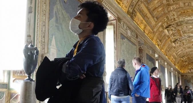 Vatican shuts down museums as Covid-19 cases rise in Italy