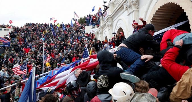 Pope prays for US after attack on Congress