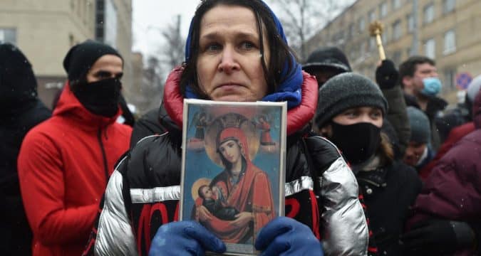 Russian bishops defend right to speak