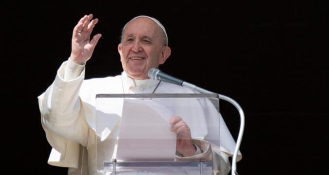 Complaining and blaming others a poison, pope says at Angelus