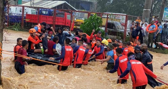 Survivors of super typhoon need roofs and food