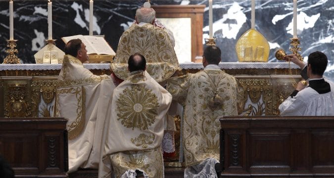 Vatican answers queries on limits regarding pre-Vatican II Mass