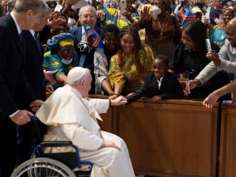 Don’t let yourselves be robbed of hope, pope exhorts Congo and Sudan