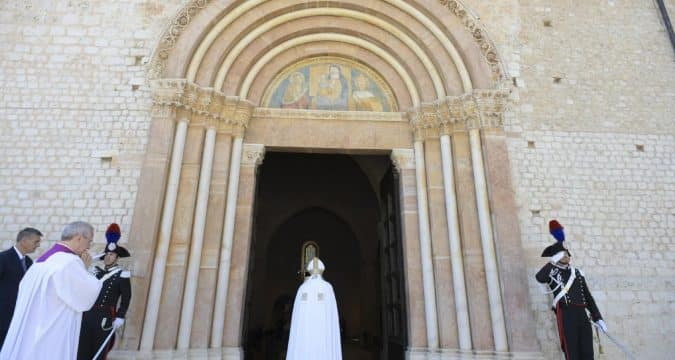 Forgiveness is the only weapon against war, pope says