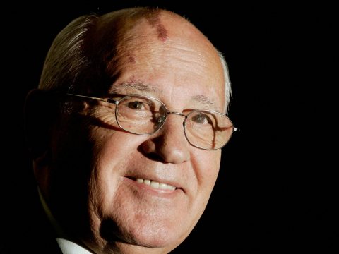 ￼Pope offers prayers and praise for Mikhail Gorbachev who died at 91