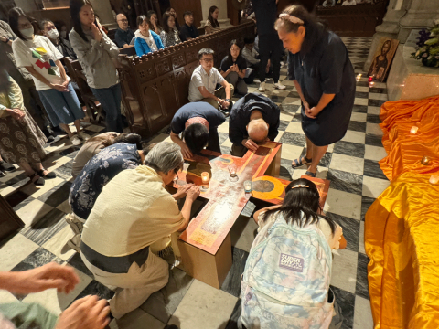 Hong Kong’s Christians gather to pray for world peace