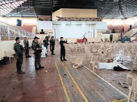 Bomb attack during Mass in Mindanao kills four