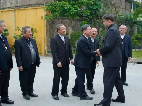 First resident papal nuncio arrives in Vietnam