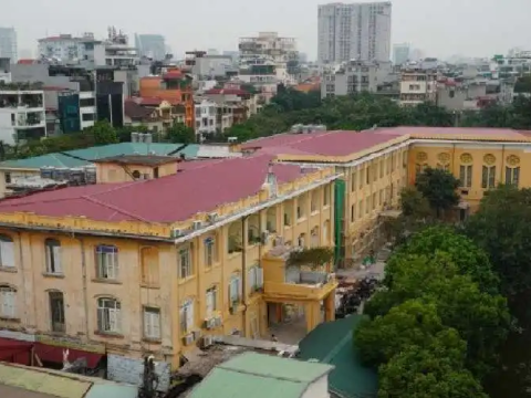 Opposition to new hospital on monastery land in Hanoi