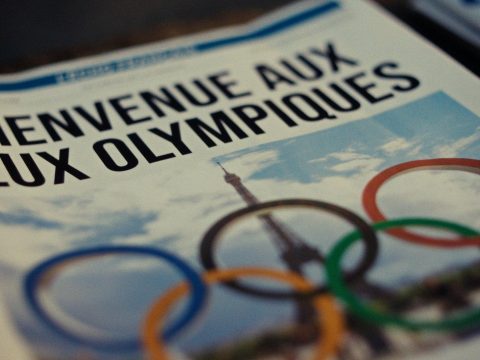 Pope calls for Olympic truce, cessation of conflict among nations