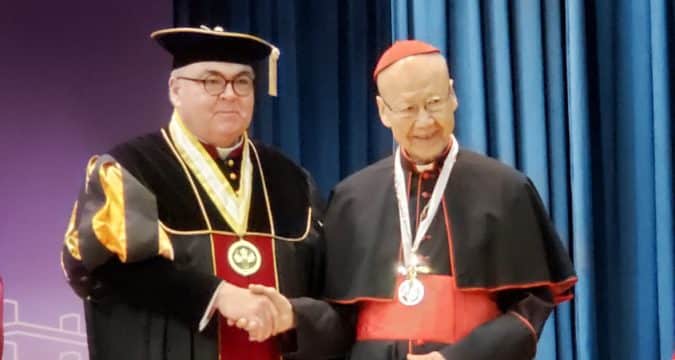 Cardinal Tong awarded honorary doctorate by University of Saint Joseph