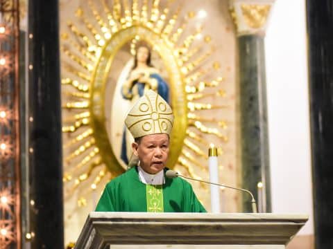 Life is a gift and a responsibility says Philippine cardinal