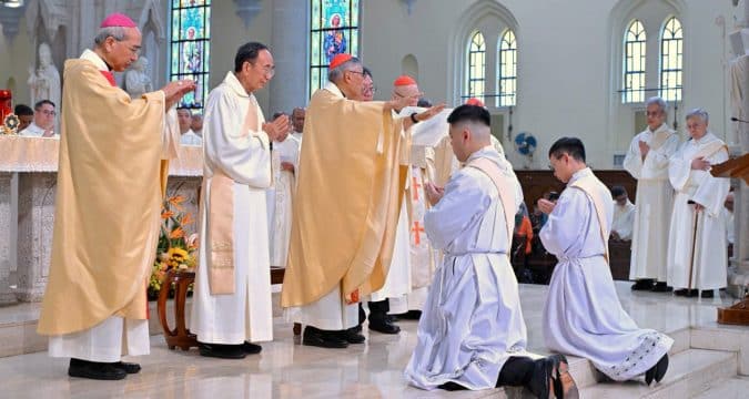 Diocese welcomes two new priests