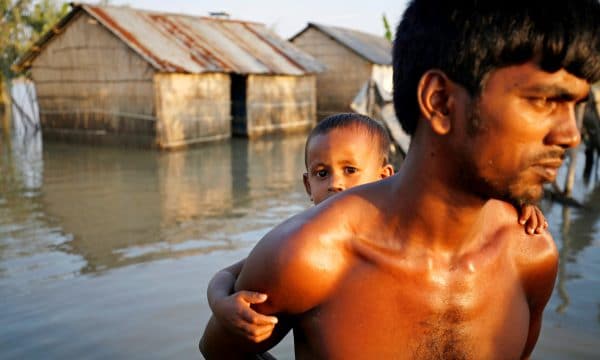 Bangladesh rushes aid to victims of deadly cyclone