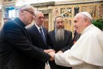 Pope Francis greets Father Guillermo Marco, Muslim leader, Omar Abboud, and Rabbi Daniel Goldman, co-presidents of the Argentine Institute for Interreligious Dialogue, on November 18 in the apostolic palace of the Vatican. Photo: CNS/Vatican Media