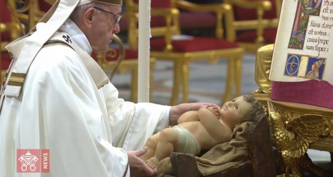 Pope writes on the significance of the Christmas crèche