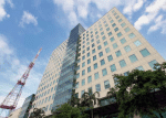 The ABS-CBN Broadcast Centre overseeing the Eugenio Lopez Junior Communications Centre and the Millennium Transmitter. Photo: Wikimedia CC BY 3.0/Hollyckuhno