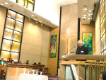 Father Peter Leung Tat-choy, right, speaking during an ecumenical service at the Chinese Methodist Church, in Wanchai, in 2018. File photo