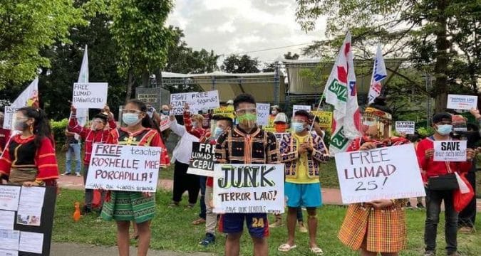 Philippine police claim raid on University of San Carlos was a rescue