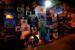 Filipinos flock to cemeteries ahead of All Saints’ Day closure