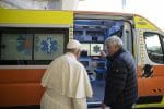Vatican donates ambulance to Ukraine