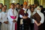Indonesian leader honours country’s Catholics
