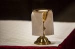 Pope says that Catholics need better understanding of the Mass