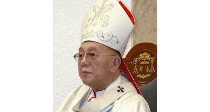 Filipinos remember Cardinal Sin 