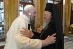 Overcoming divisions in Christianity would give world hope, pope says