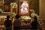 Filipinos pay tribute to Pope Benedict