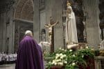 Pope asks Catholics to renew consecration of world to Mary every March 25