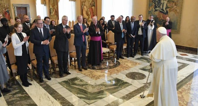 Pope says AI must serve human potential, in World Peace Day message