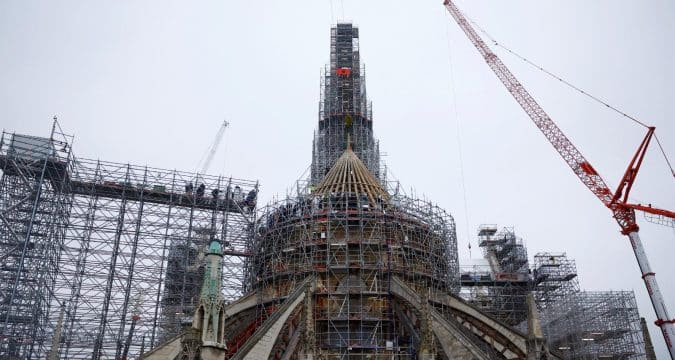 Reconstruction of roof structure of Notre Dame de Paris completed