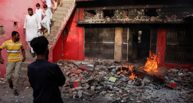 Pakistani Christian dies from mob-inflicted injuries