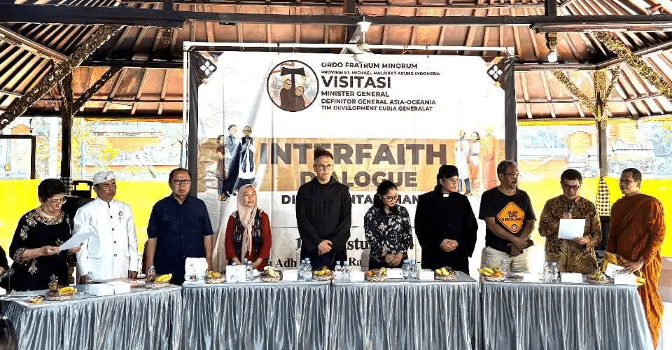 Ahead of papal visit, Indonesian religions pledge to save earth NEWS