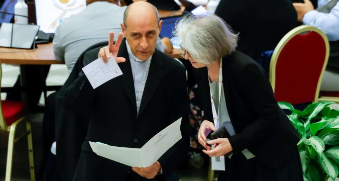 Synod updated on study group focusing on women’s roles