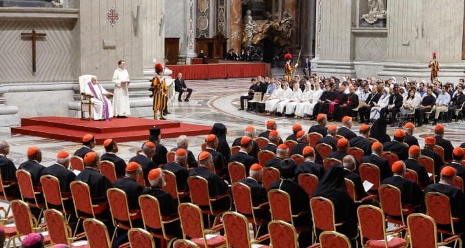 Church must recognise and ask pardon for its sins, pope says 
