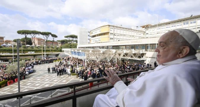 Pope continues to govern the Church, says Vatican secretary of state