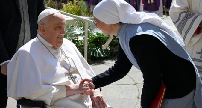 Pope Francis makes surprise appearance in St. Peter’s Square