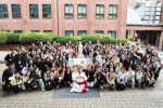 WYD volunteers celebrate May crowning and fellowship in Seoul