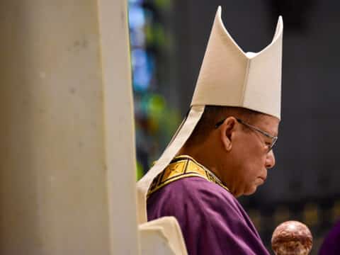 Archdiocese of Manila urges communal prayer for world peace