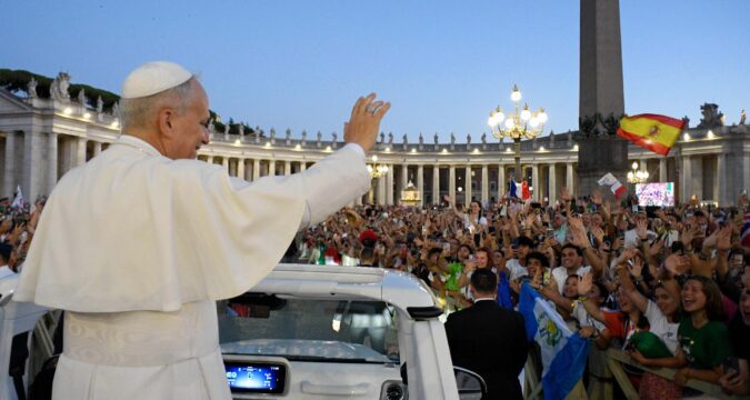 Pope to young people: Share Christ’s Good News, not just photos and memories from Jubilee