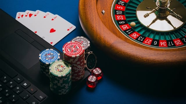 Online gambling policy ‘theater of the absurd’, cardinal says