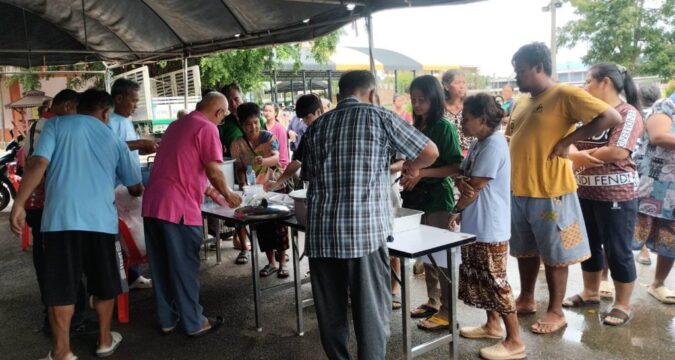 Ongoing relief efforts as fragile Thailand-Cambodia ceasefire holds Ongoing relief efforts as fragile Thailand-Cambodia ceasefire holds